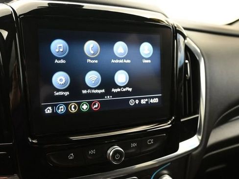 Used 2023 Chevrolet Traverse LT FWD image 15