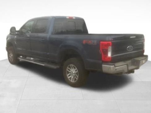 Used 2018 Ford F250 Lariat w/ Lariat Value Package AWD/4WD image 3