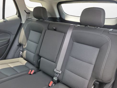 Used 2022 GMC Terrain SLE w/ Driver Convenience Package FWD image 15