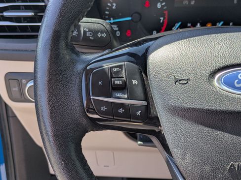 Used 2021 Ford Escape SEL FWD image 19