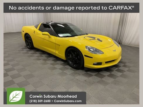 Used 2005 Chevrolet Corvette Coupe w/ Preferred Equipment Group RWD image 1