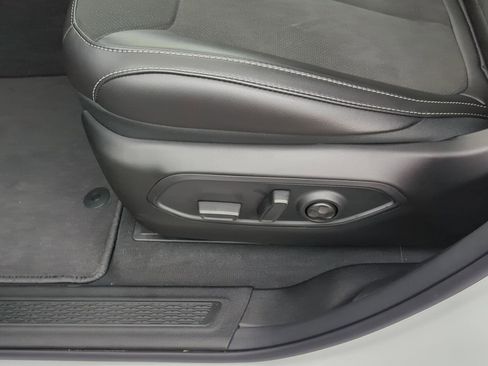 New 2026 Jeep Grand Cherokee Altitude AWD/4WD image 14