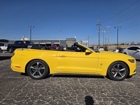 Used 2017 Ford Mustang Convertible w/ Equipment Group 051A image 8