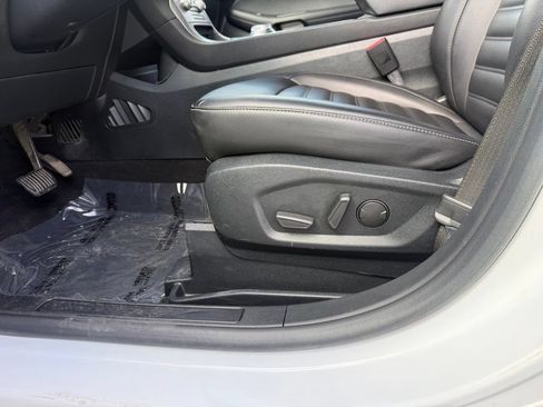 Used 2021 Ford Edge SEL w/ Cargo Accessory Package AWD/4WD image 13
