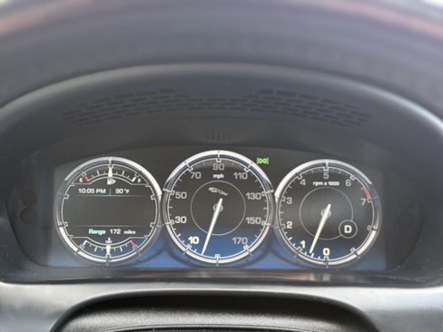 Used 2012 Jaguar XJ L RWD image 34