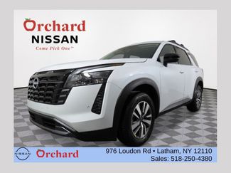 New 2026 Nissan Pathfinder SL 360° Tour