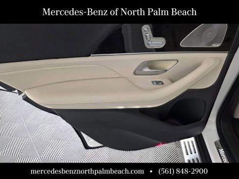 Used 2020 Mercedes-Benz GLE 350 image 17