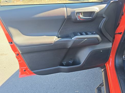 Certified 2023 Toyota Tacoma TRD Pro image 29