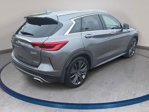 Used 2020 INFINITI QX50 Essential w/ Edition 30 Package AWD/4WD image 5