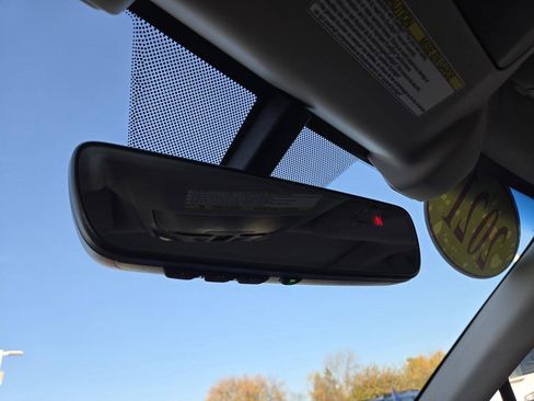 Used 2021 Subaru Legacy Limited XT w/ Popular Package #3 image 17