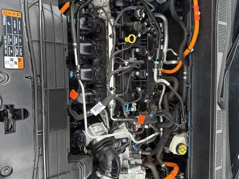 Certified 2024 Ford Maverick Lariat image 31