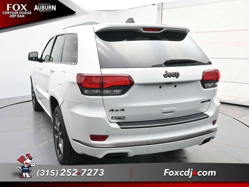 Used 2020 Jeep Grand Cherokee Limited X image 12