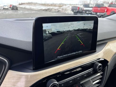 Used 2022 Ford Escape Titanium w/ Titanium Elite Package image 23