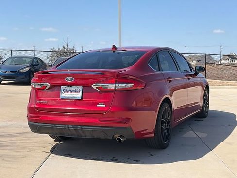 Used 2020 Ford Fusion SE w/ Equipment Group 151A image 9