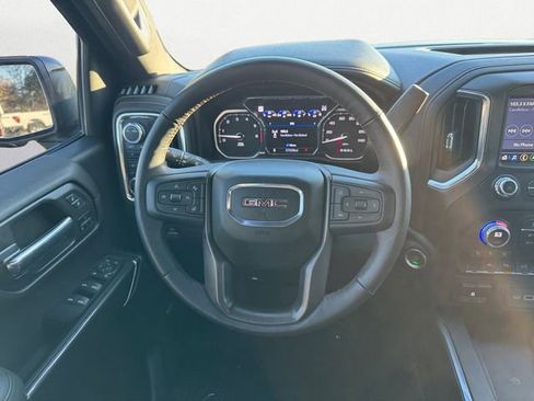 Used 2022 GMC Sierra 1500 AT4 w/ AT4 Premium Package image 12