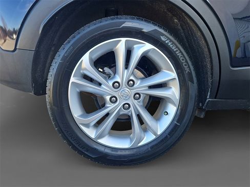 Used 2020 Buick Encore GX Preferred w/ Cold Weather Comfort Package image 10