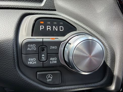 New 2026 RAM 1500 Laramie AWD/4WD image 10