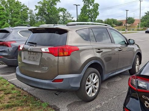 Used 2014 Toyota RAV4 Limited AWD/4WD image 4