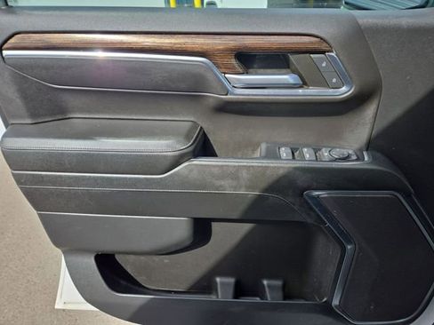 Used 2023 GMC Sierra 1500 SLE w/ Enhanced Capability Package image 14