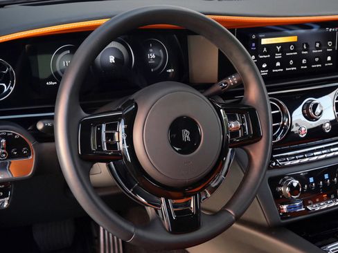 Certified 2024 Rolls-Royce Spectre w/ Leather Finishing Pack AWD/4WD image 17