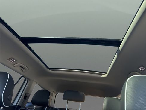 New 2026 Volkswagen Atlas SEL Premium R-Line AWD/4WD image 18