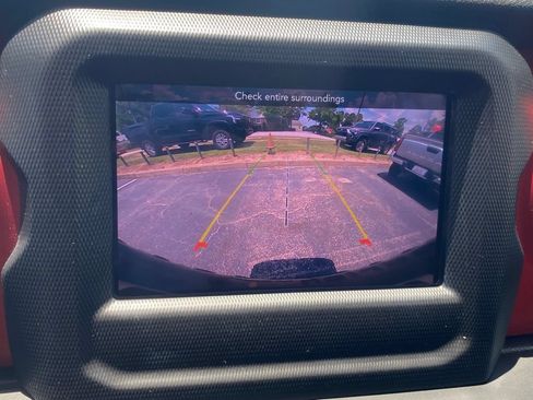 Used 2020 Jeep Wrangler Unlimited Rubicon w/ Cold Weather Group AWD/4WD image 28
