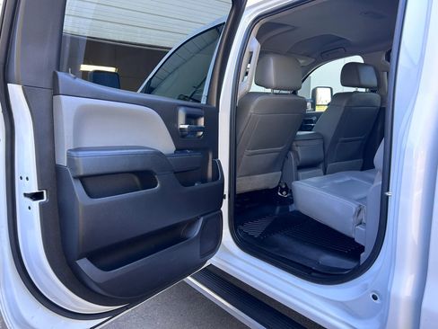 Used 2019 Chevrolet Silverado 2500 W/T w/ WT Convenience Package image 31