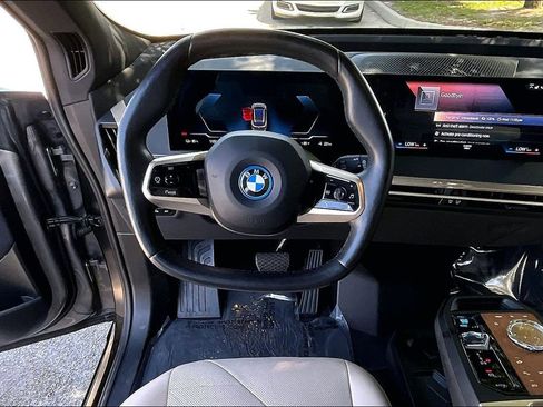 Used 2023 BMW iX M60 AWD/4WD image 19