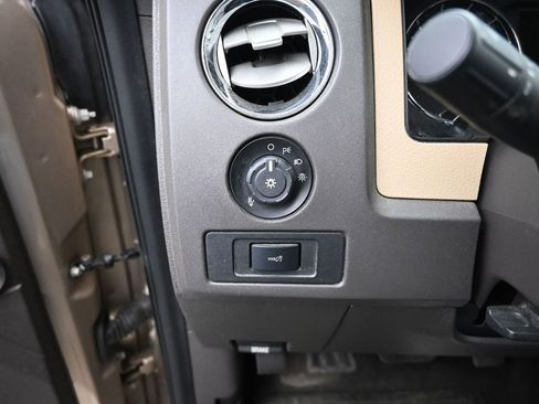 Used 2013 Ford F150 XLT w/ Luxury Equipment Group image 24