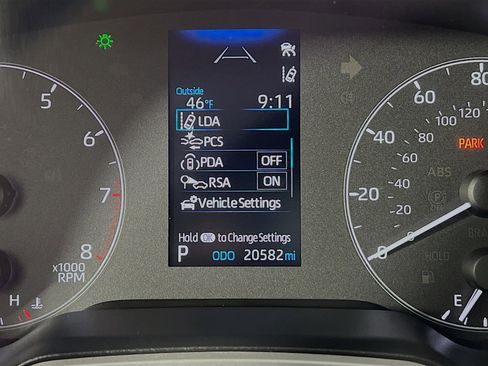 Certified 2025 Toyota Corolla SE image 13