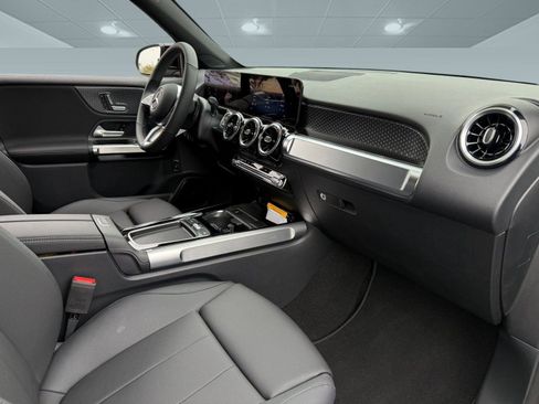 New 2026 Mercedes-Benz GLB 250 image 19