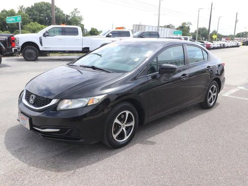 Used 2015 Honda Civic SE image 3