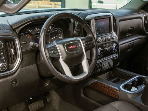 Used 2021 GMC Sierra 1500 Elevation image 10