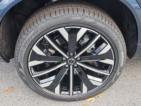 New 2026 Volvo XC90 B6 Ultra w/ Protection Package Premier image 20