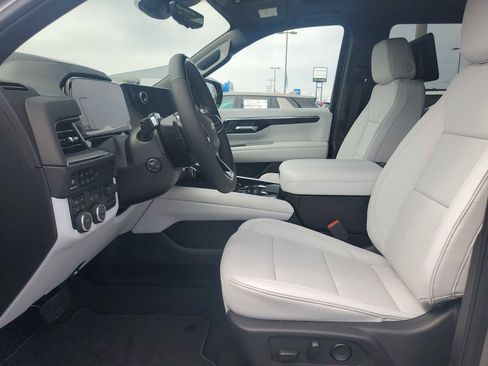 New 2026 Chevrolet Tahoe Premier AWD/4WD image 12