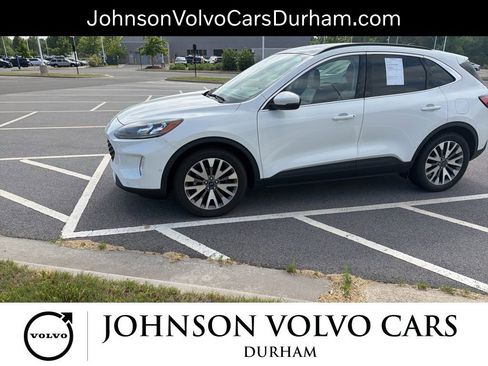 Used 2020 Ford Escape Titanium w/ Titanium Premium Package 2.0 FWD image 20
