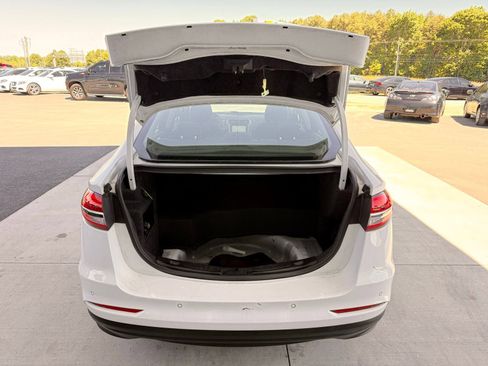Used 2019 Ford Fusion SE FWD image 36