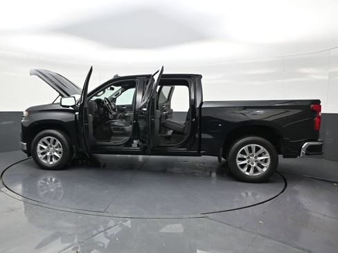 Used 2022 Chevrolet Silverado 1500 LTZ image 31