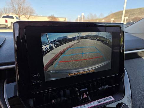 Used 2024 Toyota Corolla LE image 24