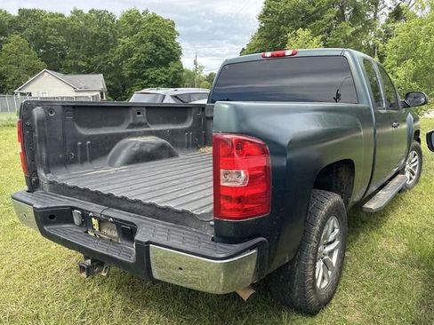Used 2007 Chevrolet Silverado 1500 W/T RWD image 13