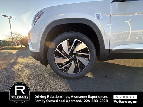 New 2026 Volkswagen Atlas SEL AWD/4WD image 11