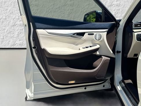 Used 2021 INFINITI QX50 Autograph w/ Premium White Leather Package image 22