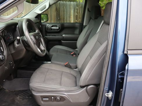 Used 2022 Chevrolet Silverado 1500 Custom Trail Boss w/ Safety Confidence Package AWD/4WD image 19