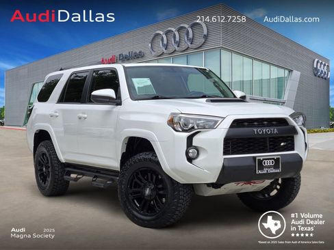 Used 2018 Toyota 4Runner TRD Off-Road AWD/4WD image 1