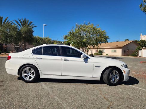 Used 2013 BMW 528i Sedan RWD image 31