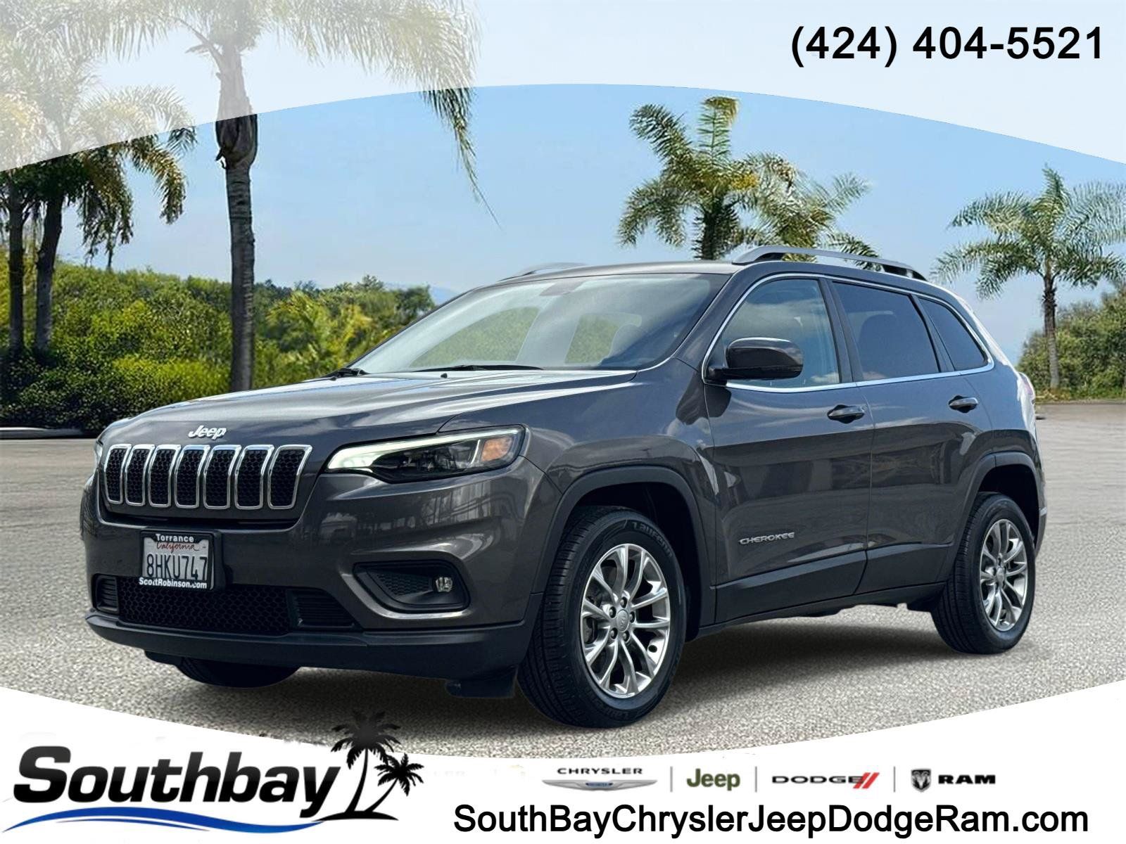 Used 2019 Jeep Cherokee Latitude Plus FWD image 1