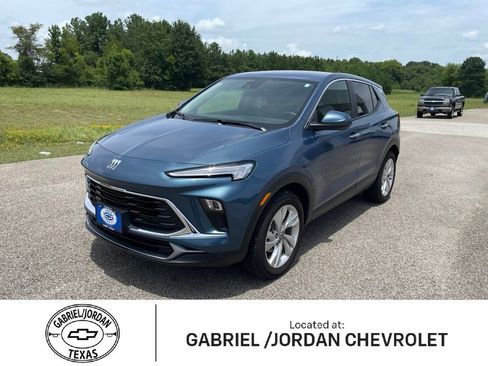 Used 2026 Buick Encore GX Preferred w/ Comfort Package FWD image 1