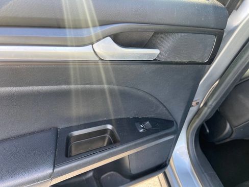 Used 2020 Ford Fusion Titanium image 24