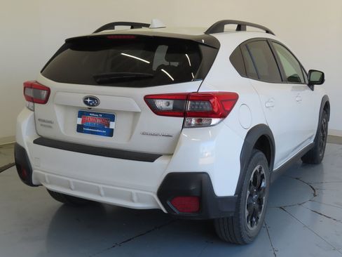 Certified 2021 Subaru Crosstrek 2.0i Premium image 4