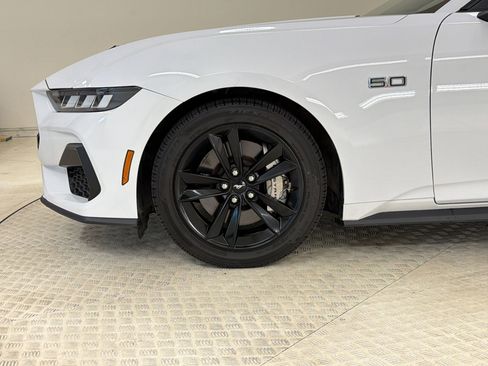 Used 2024 Ford Mustang GT RWD image 12